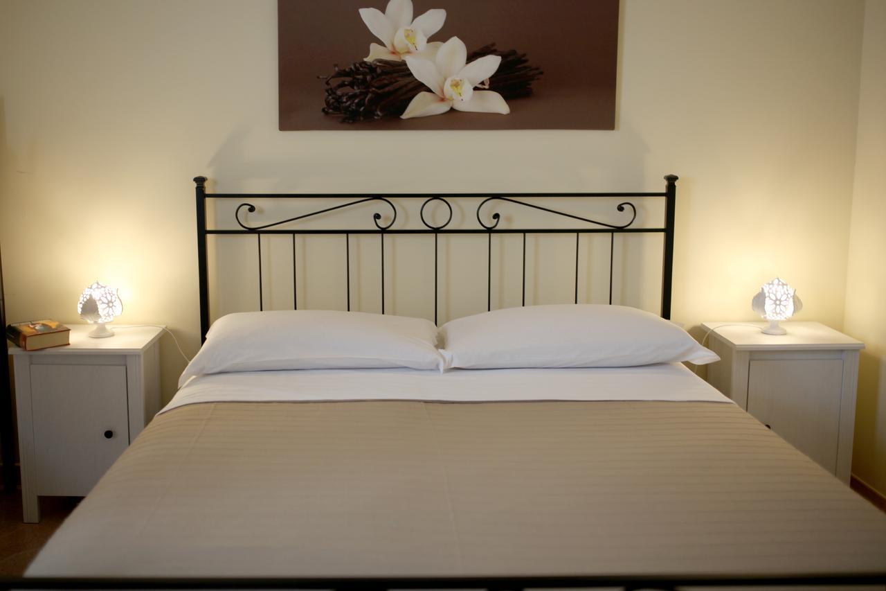 Bed and Breakfast La Buona Creanza Manduria Esterno foto